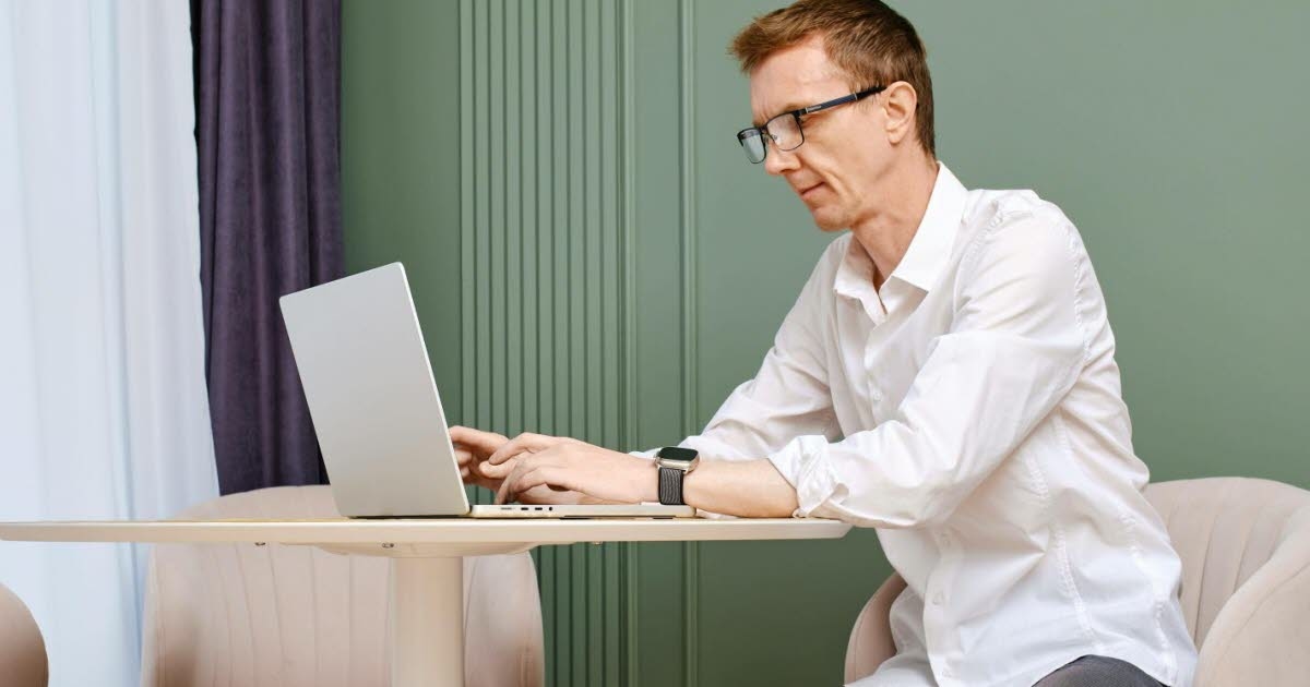Werk. E-mails, berichten, vergaderingen... op kantoor worden medewerkers gemiddeld elke twee minuten onderbroken.