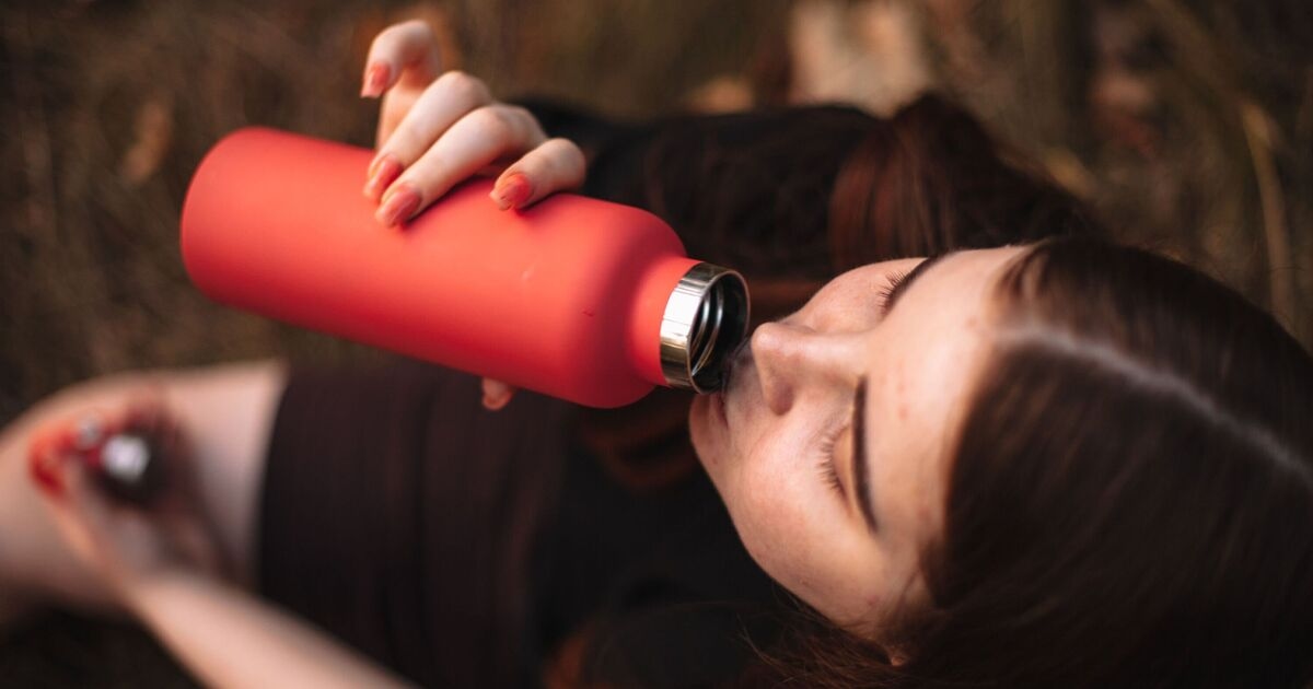 Doctor issues important advice to anyone that uses reusable water bottles