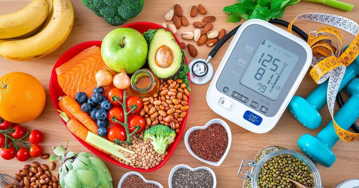 Lower cholesterol by eating two foods that 'work similarly to statins'