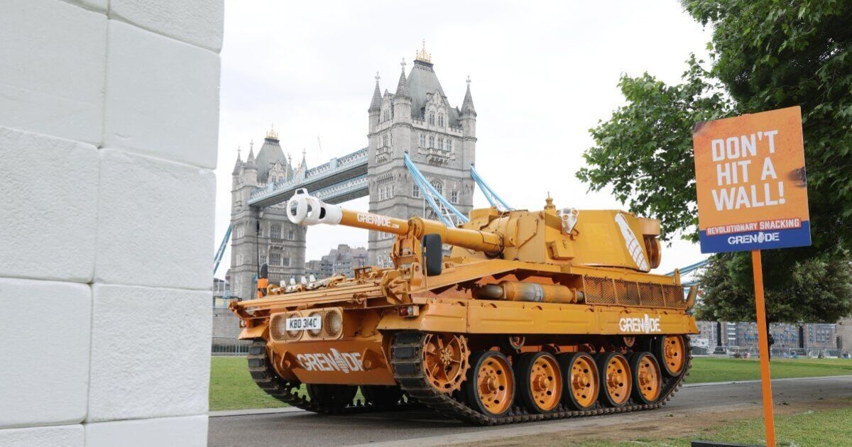 Tanque de 17 toneladas atinge muro de Londres e destaca crise energética oculta do Reino Unido