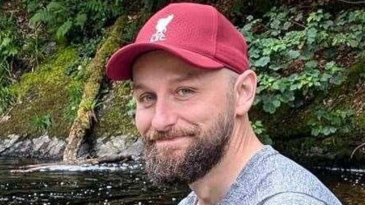 Padre de cuatro hijos muere de cáncer de intestino a los 40 años, a los pocos meses de ser diagnosticado; la única señal de advertencia fue terriblemente fácil de descartar.