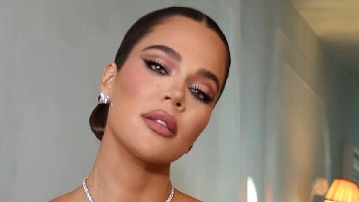 Dus wat hebben ze gedaan? Alle plastische chirurgie die de Kardashians hebben toegegeven - in hun eigen woorden