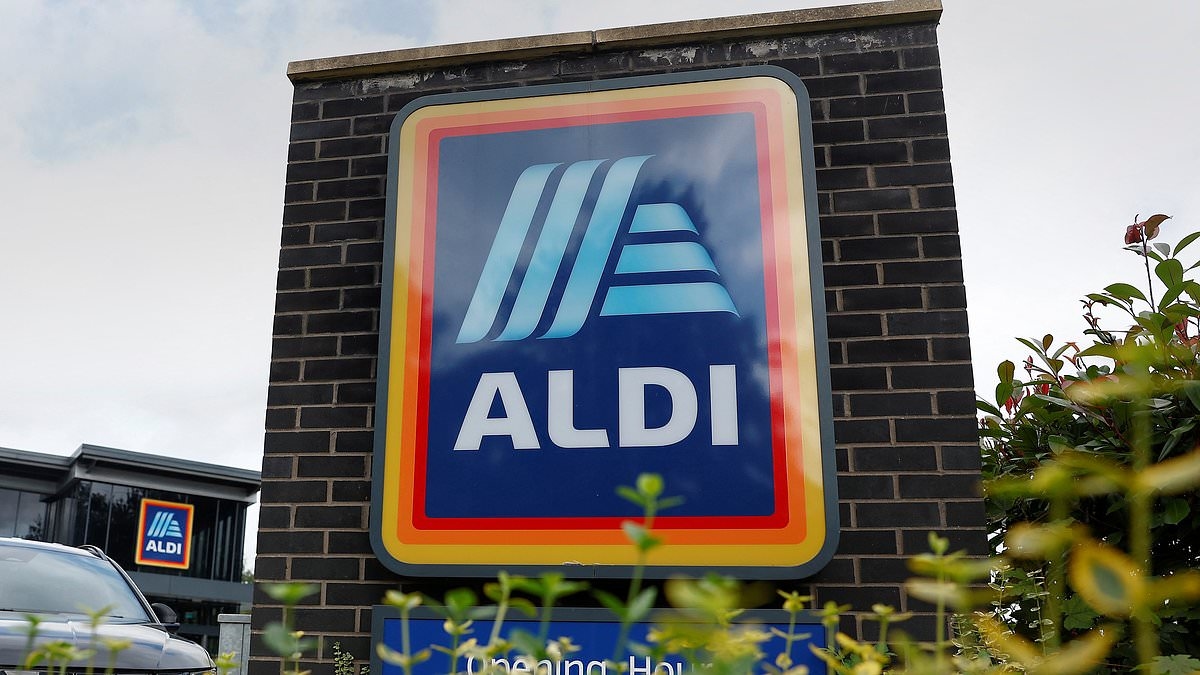 Aldi выпускает срочное предупреждение «Не употреблять в пищу» в связи с отзывом шоколадного лакомства, представляющего смертельную опасность для здоровья