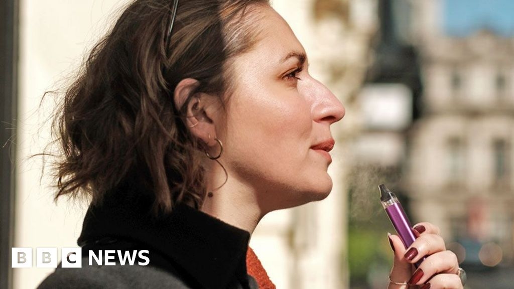 Alarming number of people now vape, says WHO