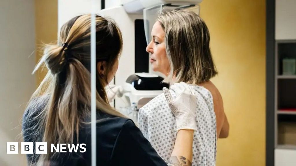 Seven-week wait for some red flag breast cancer patients