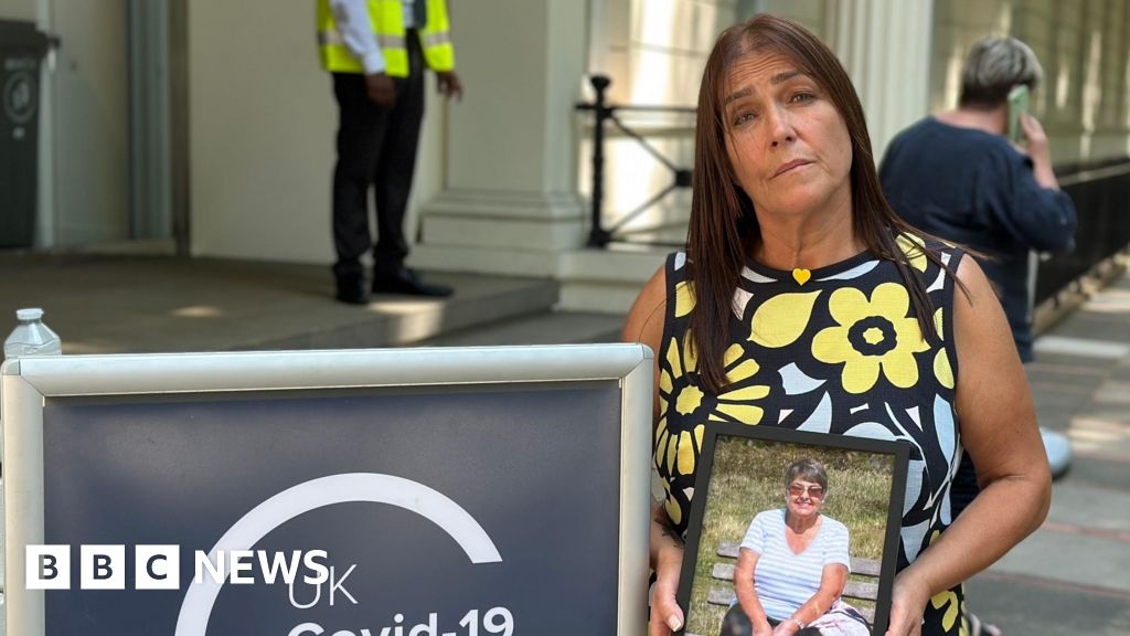 La investigación sobre la COVID-19 se entera de una "masacre" en una residencia de ancianos