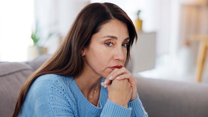 Jeden z najczęstszych problemów naszych czasów! „Można sobie poradzić z nadmiernym myśleniem”