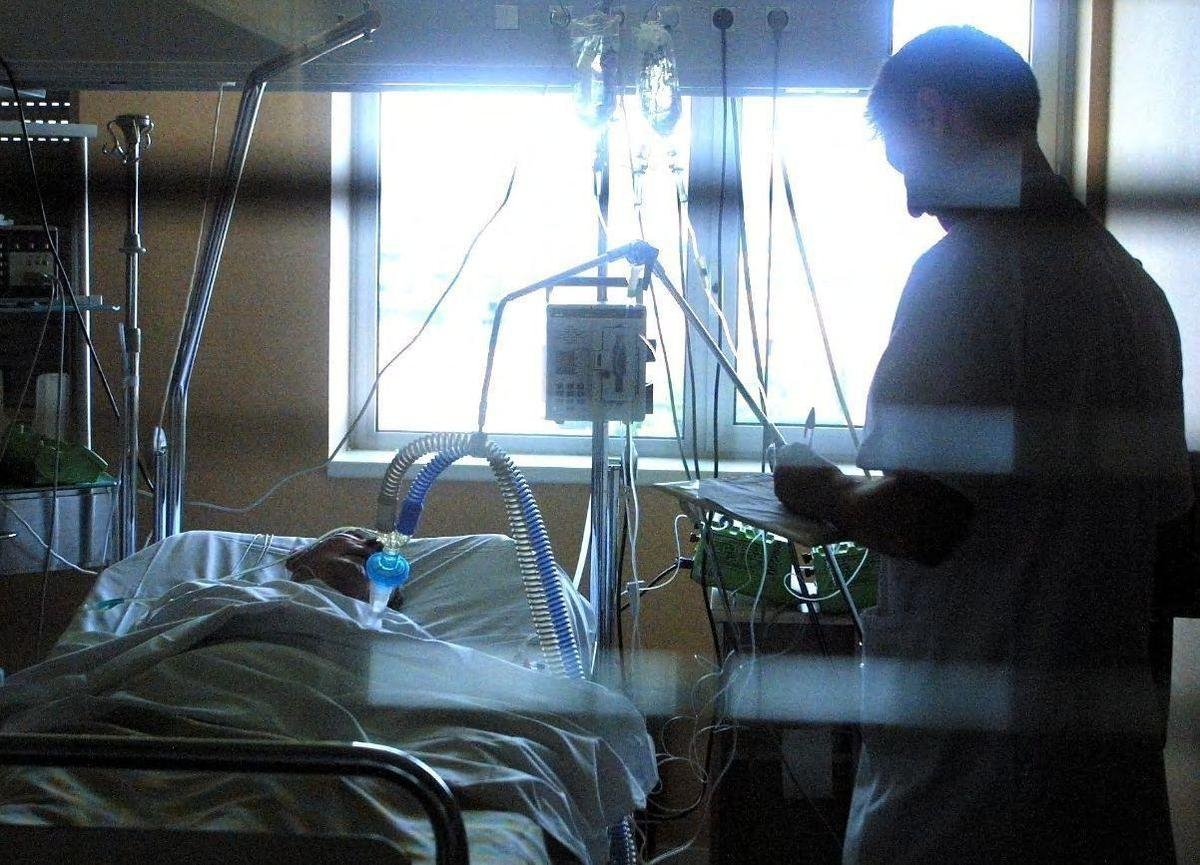 Assisted dying: patients will not be deemed to have “died of natural causes,” creation of a conscience clause
