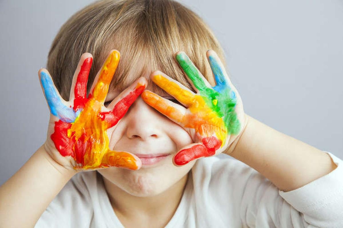 Hoe kinderen rechtshandig of linkshandig worden