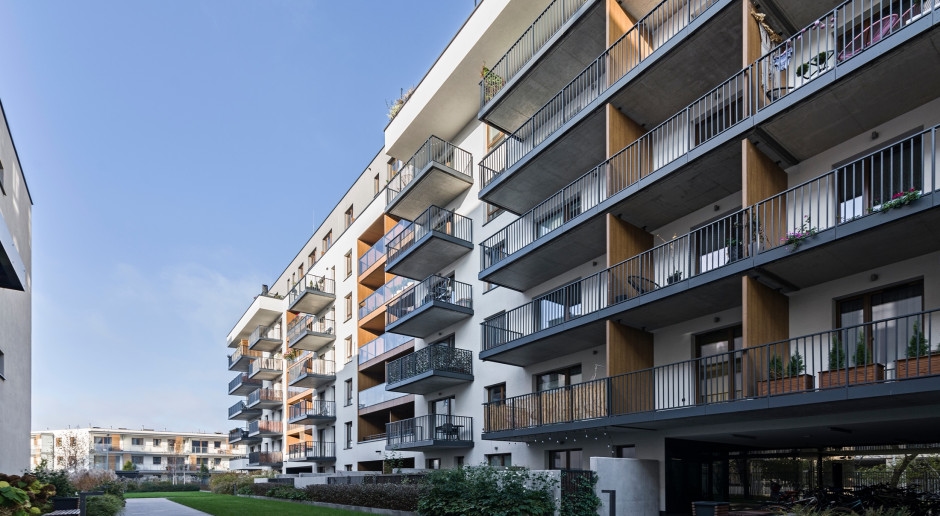 Der Kampf um die Balkone ist heftig. Stichtag ist der 4. Juli. Die Empörung nimmt zu