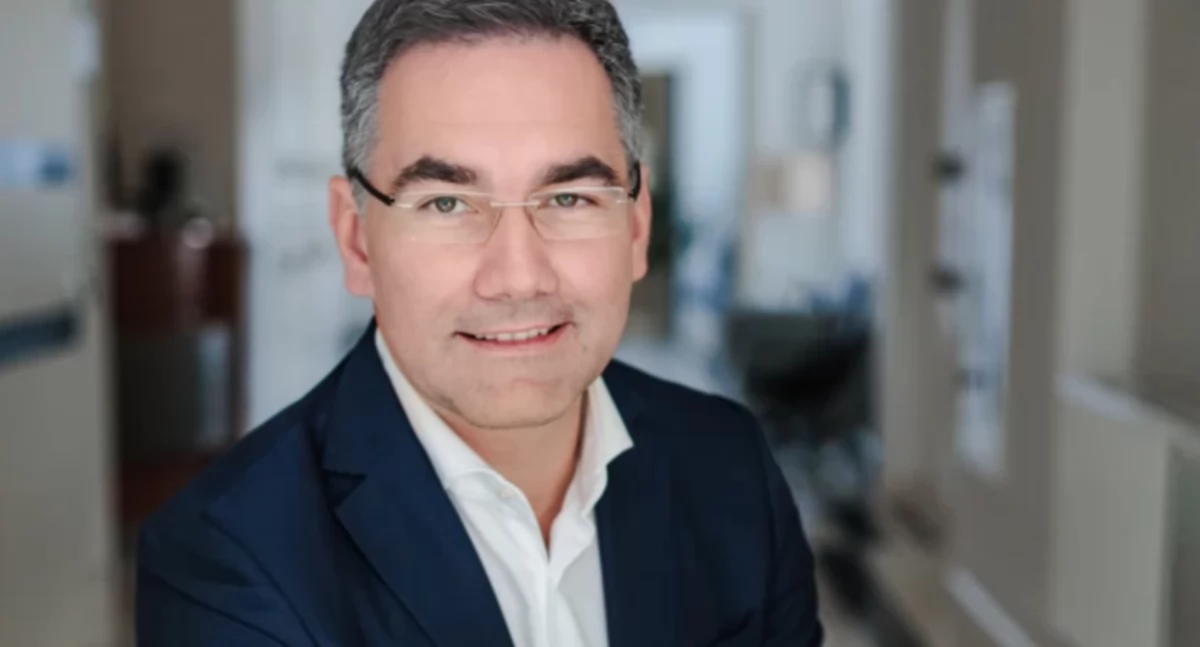 Telechirurgia in urologia: la prima procedura a distanza in Europa. Intervista al Dott. Paweł Wisz.
