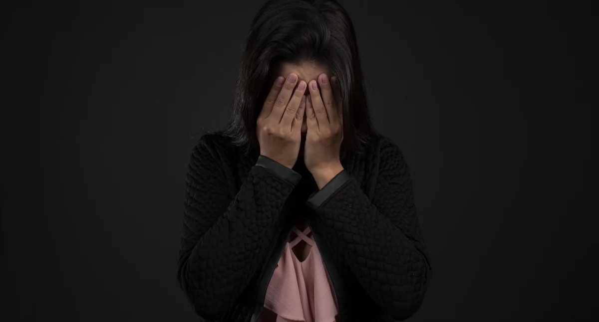 Mais de um bilhão de pessoas em todo o mundo enfrentam problemas de saúde mental. A OMS alerta para a dimensão do problema.