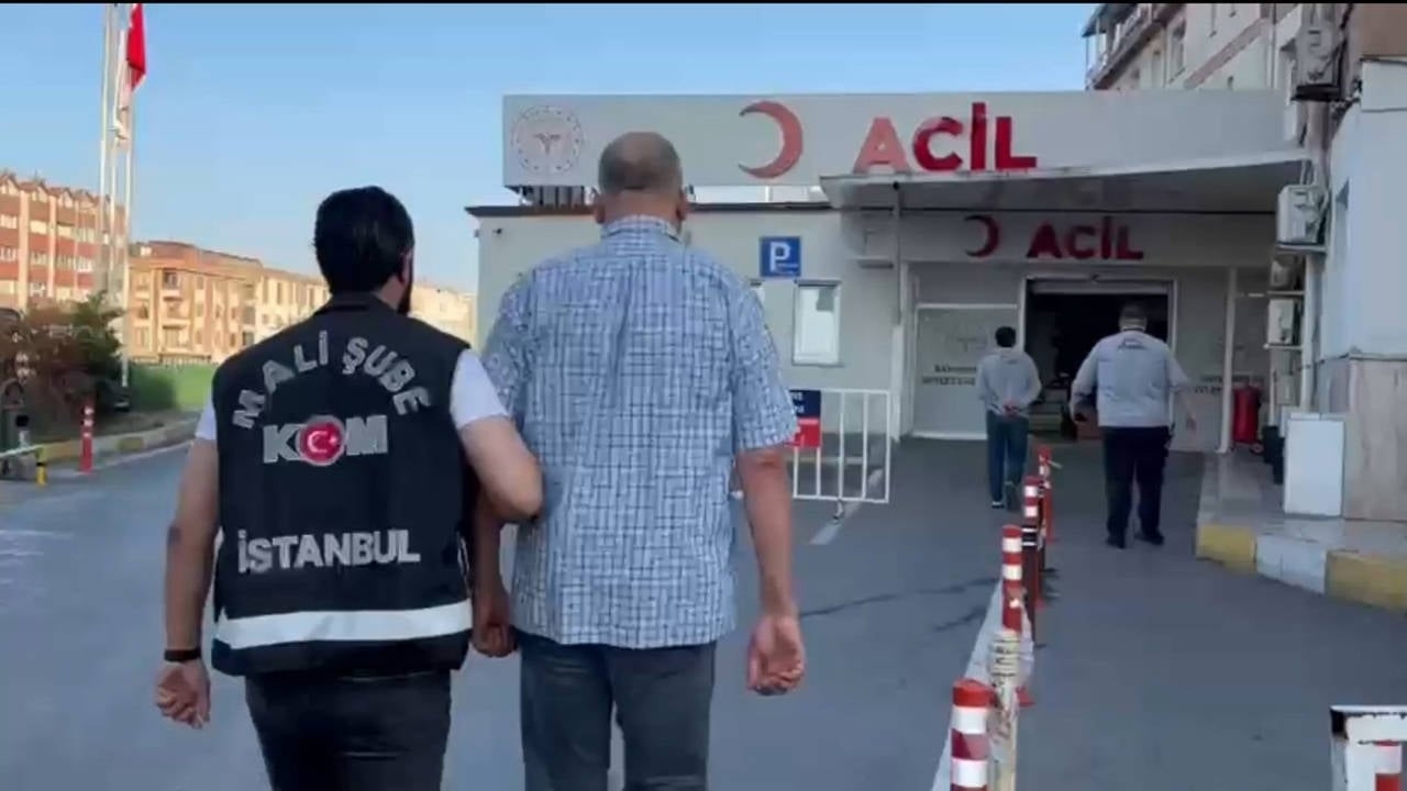 Operação 'dinheiro de faca' em hospitais