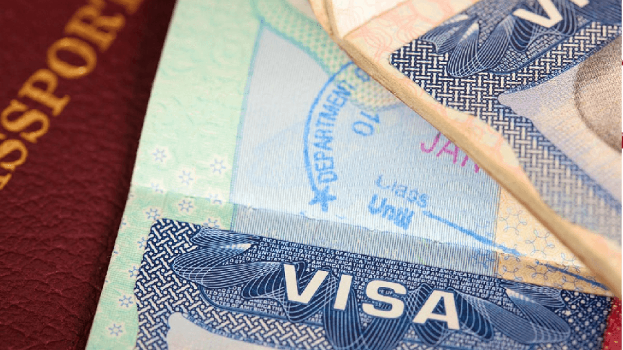 Greece offers new convenience for Turks in Schengen visas