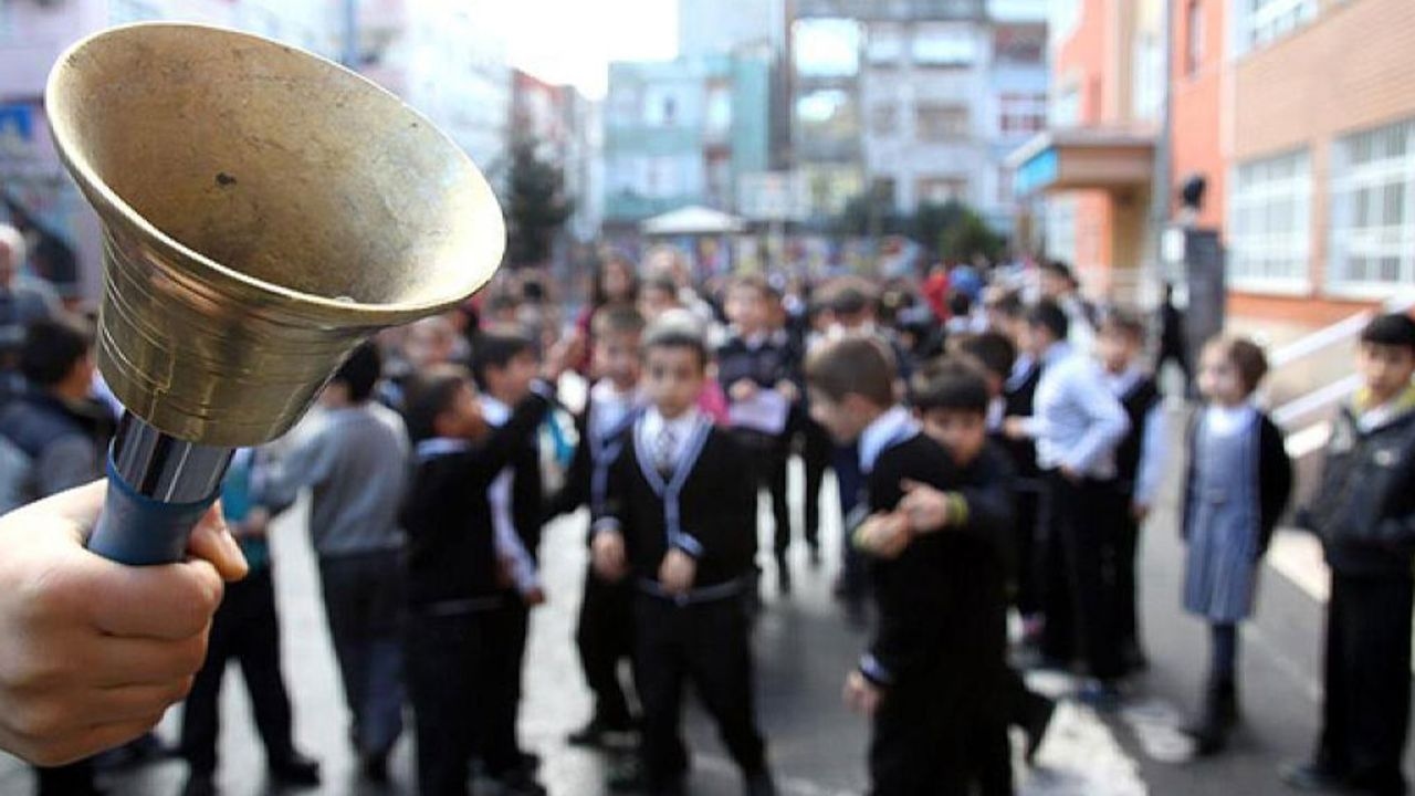 First day regulations for schools in Istanbul! Class hours have changed