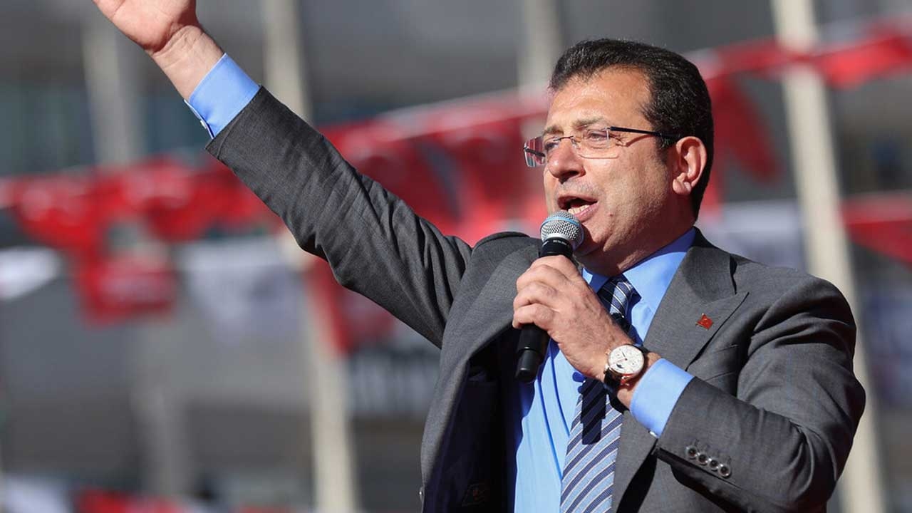 Bericht van İmamoğlu aan de Van-bijeenkomst: wees nooit verdrietig, houd de hoop levend...