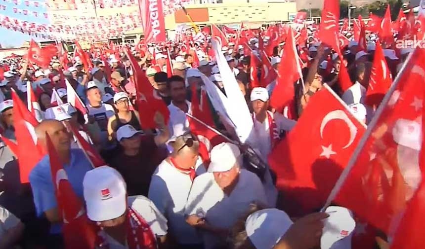 El CHP celebra una manifestación por la "Voluntad Nacional" en Malatya