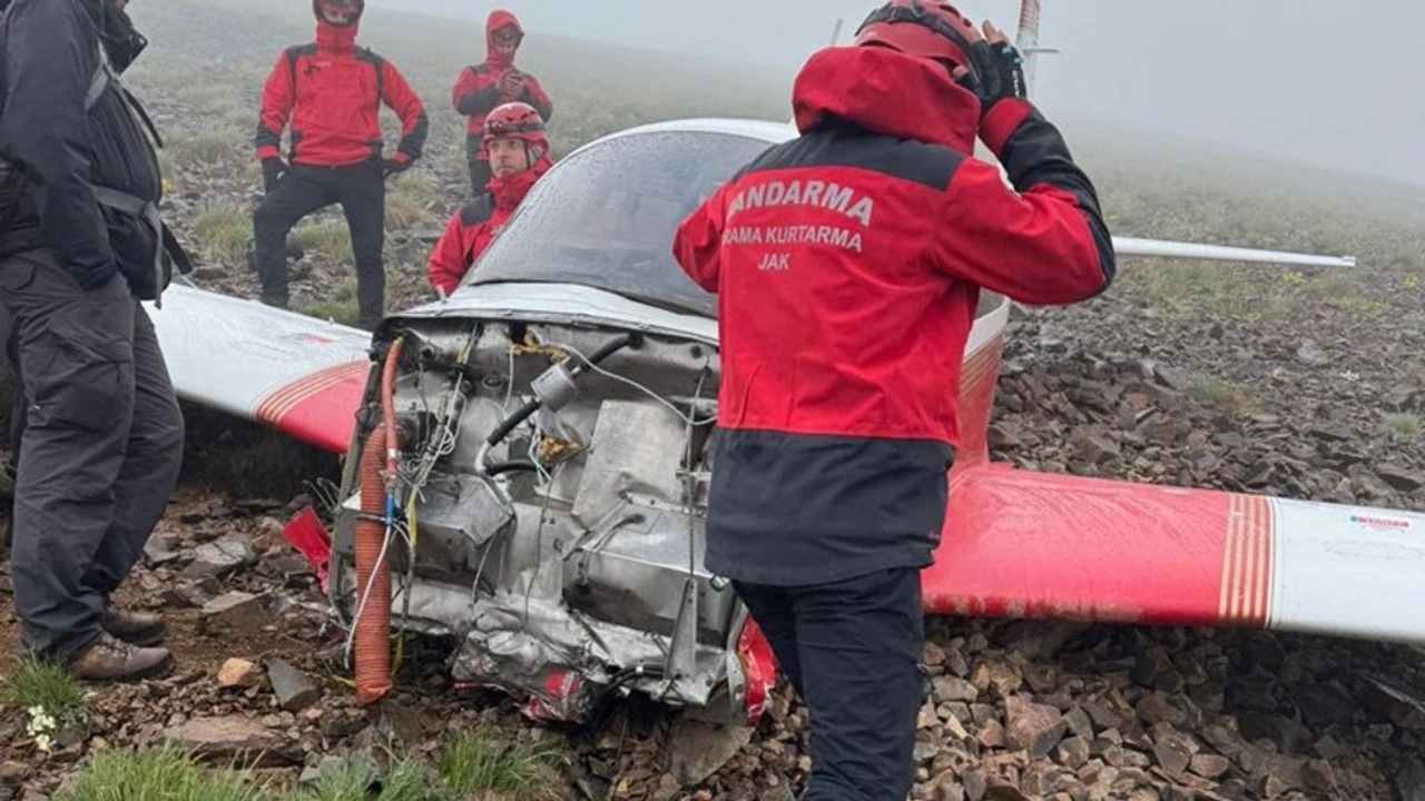 ¡Se encontró el momento en que el avión se estrelló en las montañas de Kaçkar!