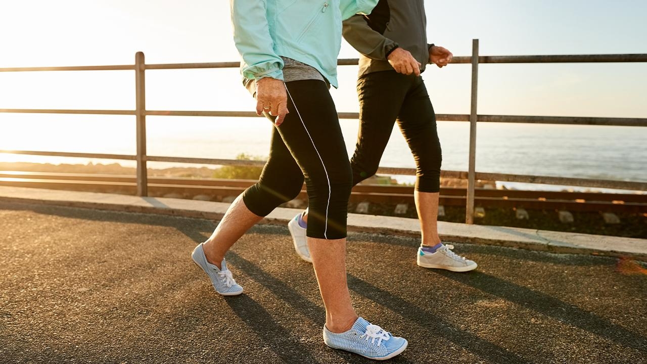 ¿Cuánto debemos caminar para prevenir el dolor de espalda crónico?