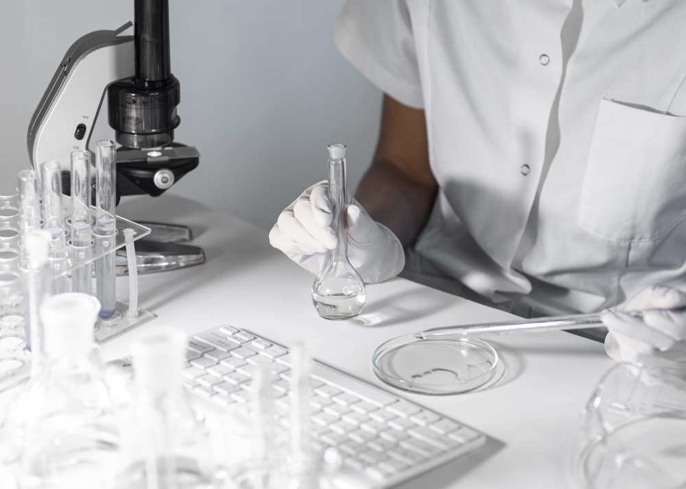 SuperJob: gli stipendi dei tecnici di laboratorio medico possono variare di cinque volte a seconda della regione.