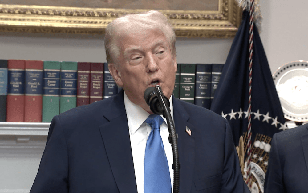 Le dichiarazioni di Trump che collegano il Tylenol e i vaccini all'autismo hanno scatenato un dibattito nella comunità professionale.