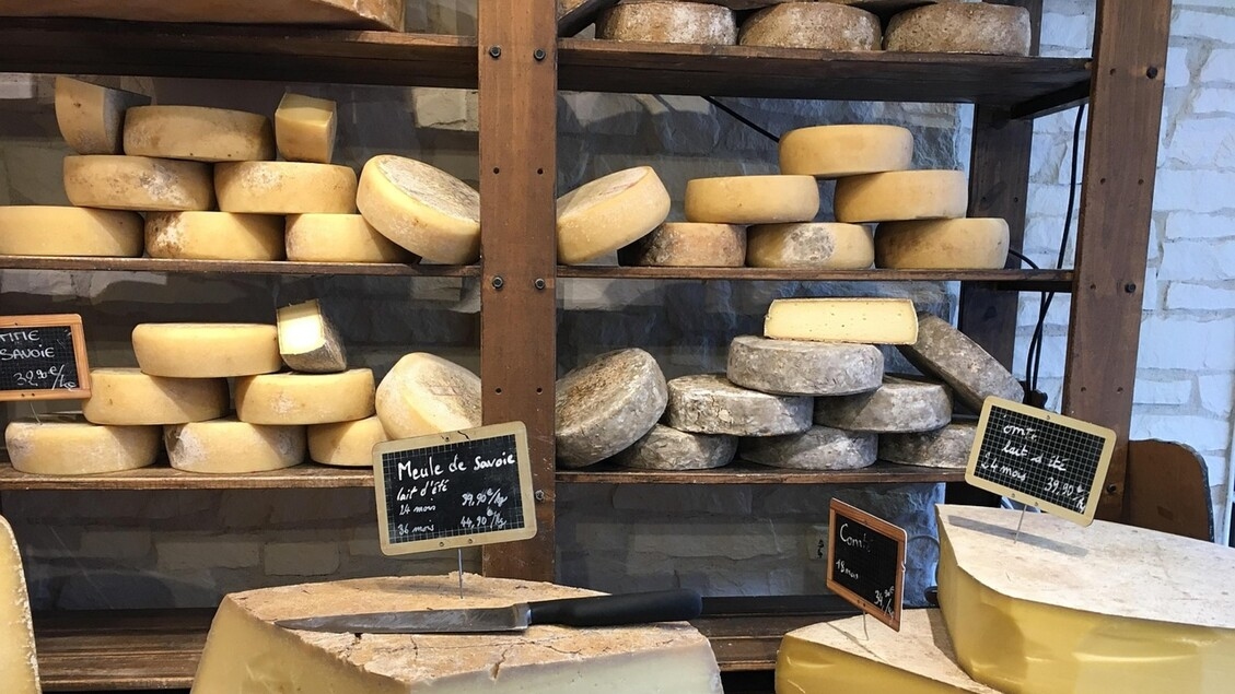 Handwerklich hergestellter Käse: eine Einladung zu bewussten Entscheidungen