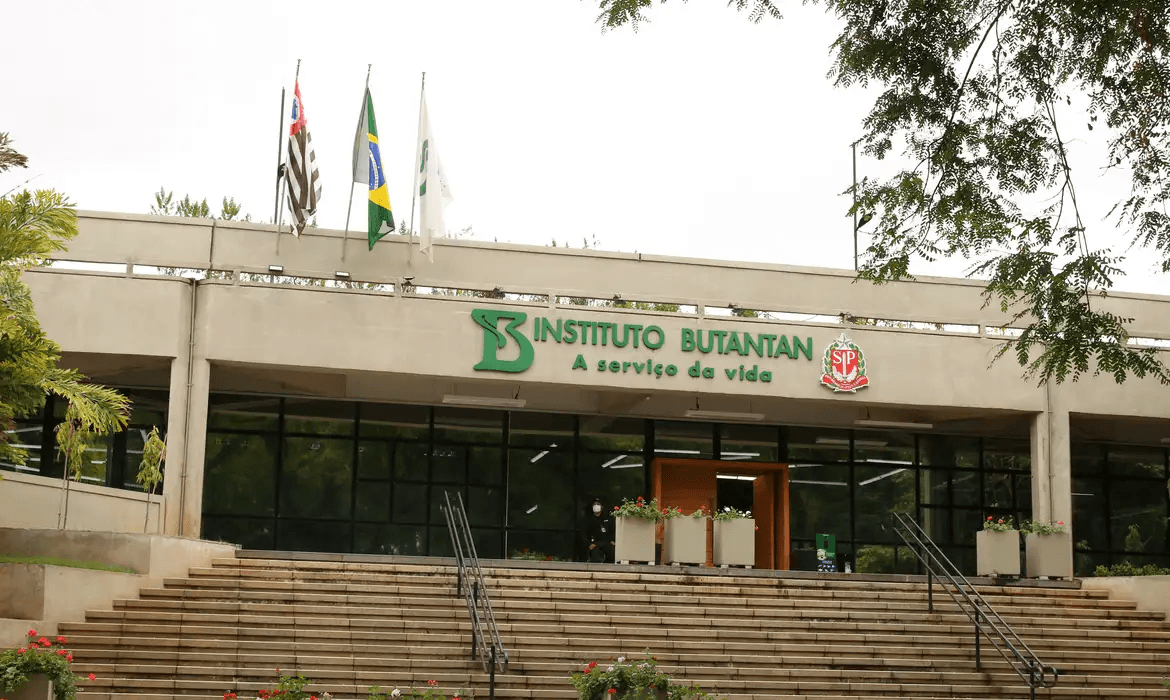 Butantan si prepara a testare il vaccino contro l'influenza aviaria sugli esseri umani