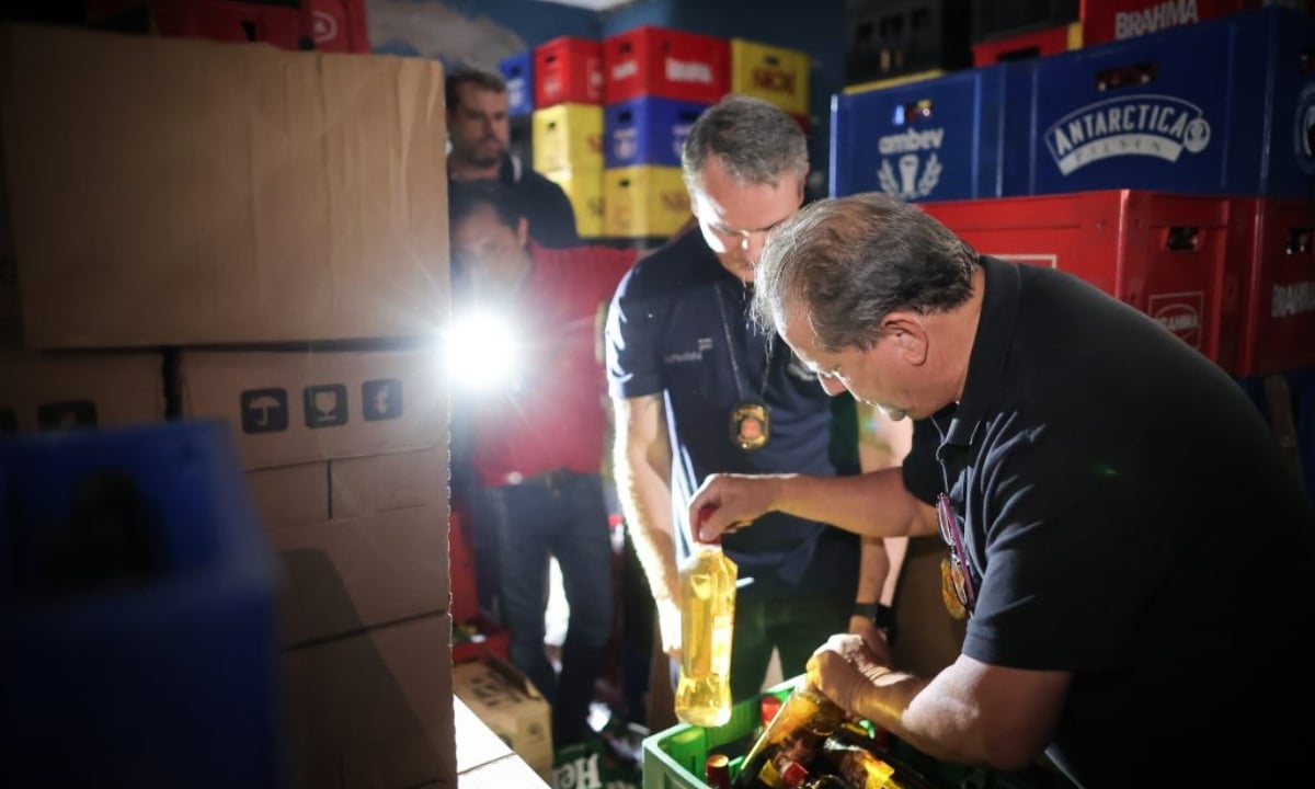 La police de São Paulo lance une nouvelle phase d'opération contre une usine qui frelatait des boissons avec du méthanol