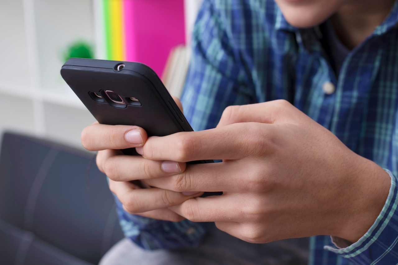 Keine sozialen Medien für unter 15-Jährige, sagt die niederländische Regierung den Eltern