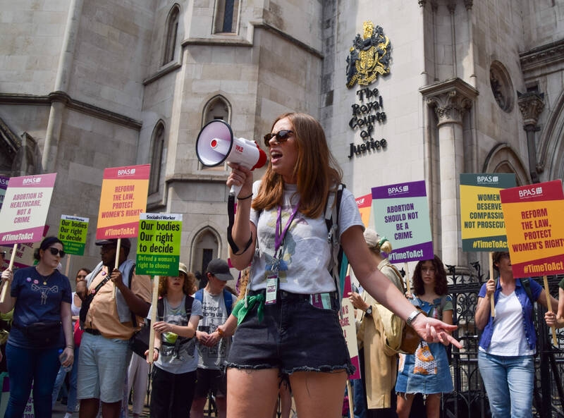 Großbritannien: Parlament will Abtreibungen legalisieren
