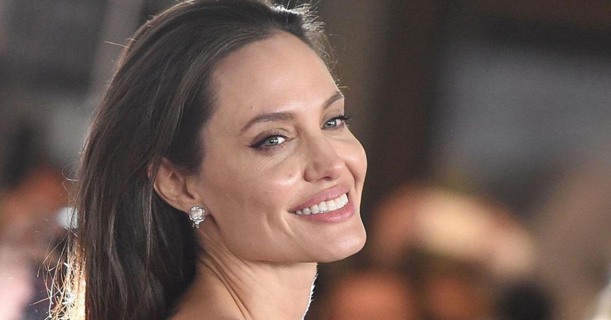 Angelina Jolie porusza Rzym: „Nawet w obliczu raka nigdy nie zapominamy, że jesteśmy kobietami”.