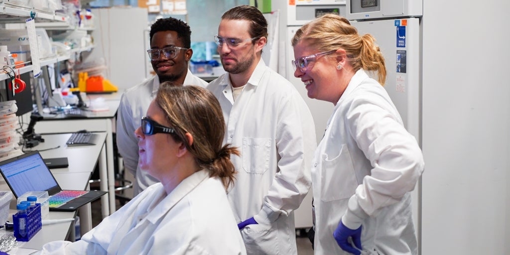 Así afecta la edad a nuestra respuesta a las vacunas