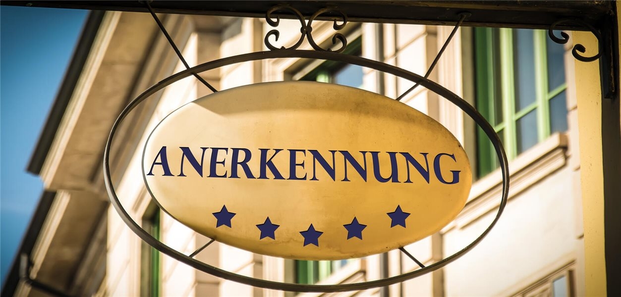 El Tribunal Administrativo Federal facilita a los médicos con discapacidad la obtención de una licencia médica.